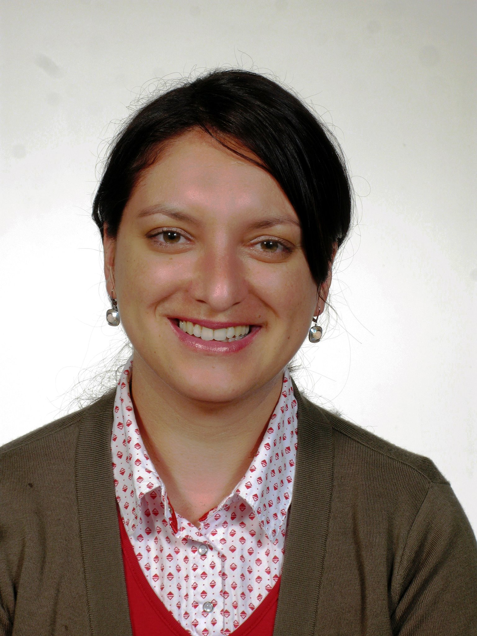 Diana Ionescu arată că judecătorii nu ar trebui să se teamă de Inspecția Judiciară sau de CSM, altfel vor judeca cu capul plecat, ca în perioada comunistă