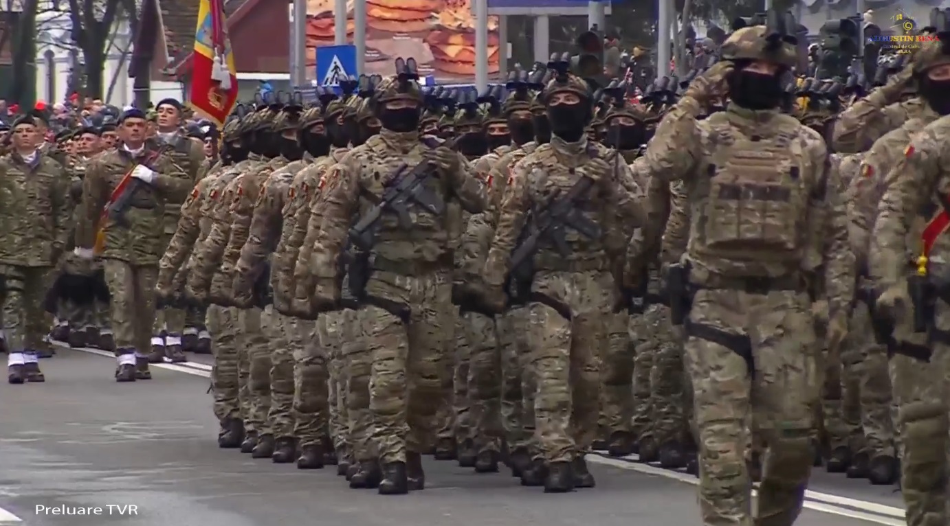 VIDEO Parada militară de la Alba Iulia
