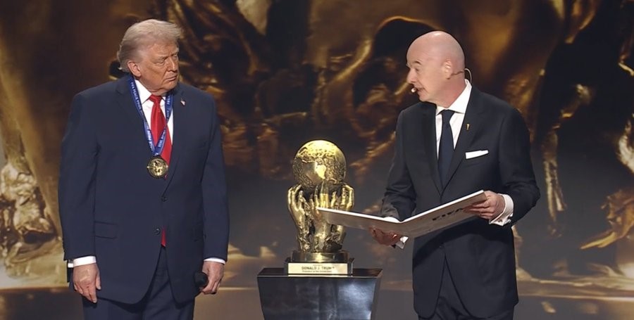 Trump a câștigat Premiul FIFA pentru Pace