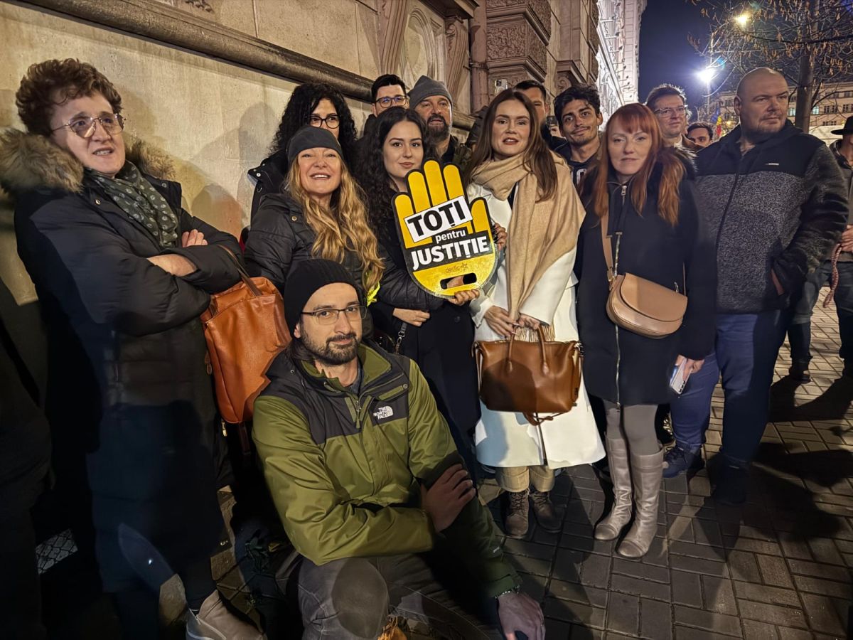 Proteste și la Cluj pentru justiție și cereri de demisii: Savonea, Marinescu, Voineag! FOTO | VIDEO