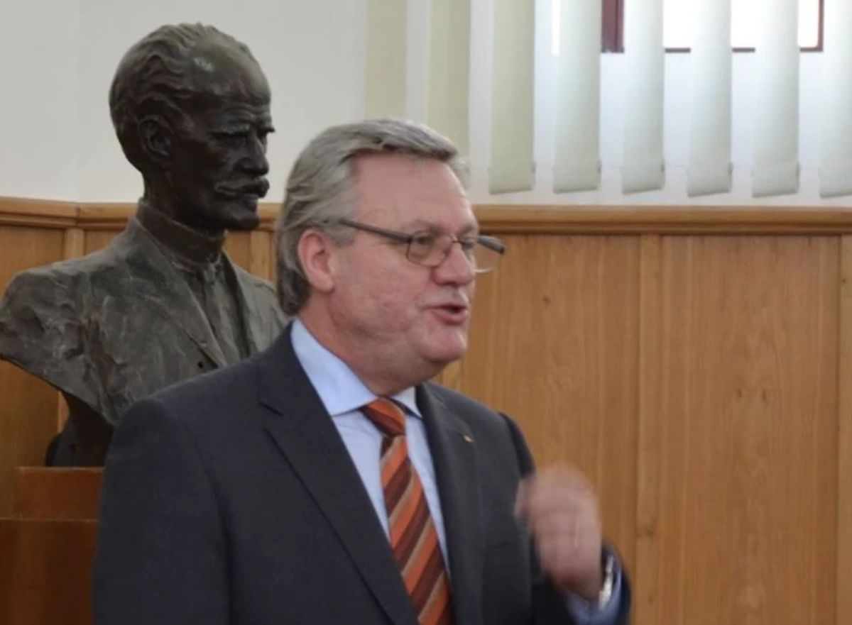 Aktual24 | Primul judecător român la tribunalul Uniunii Europene, Valerius Ciucă, pe lista magistraților care au semnat pentru reformarea justiției