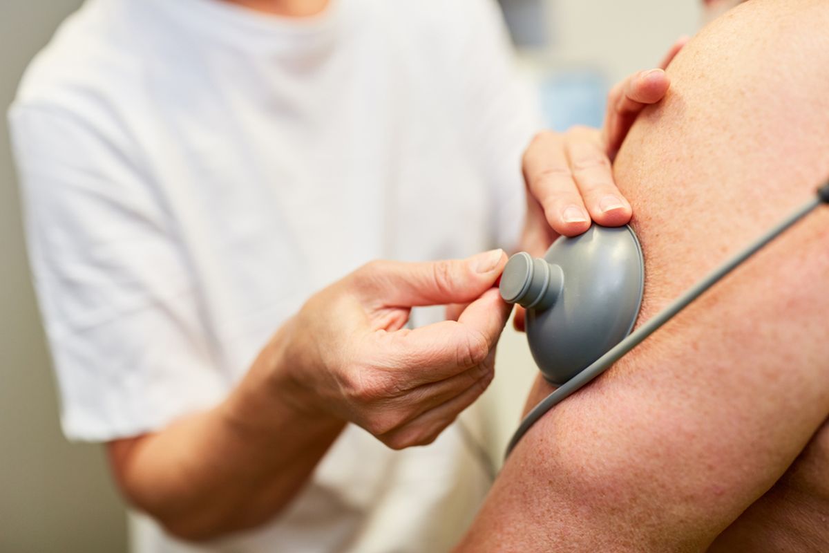 Electroterapia cu vacuum: cum se folosește în recuperarea medicală la Centrokinetic